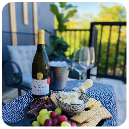 Cottage by Design | Somerset West Airbnb listing photo